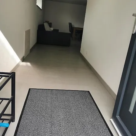 Annas Home Apartment